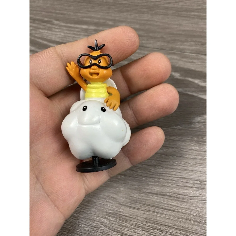 Nintendo 2007 Super Mario Bros‎ Lakitu Cloud Figure Toy